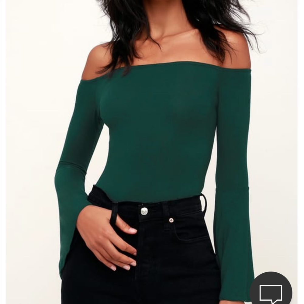 Lulu’s Size S off the shoulder green bell sleeve top